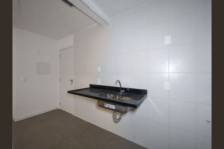 Apartamento à venda com 34m², 1 quarto e 1 vaga Apartamento à venda com 34m², 1 quarto e 1 vagaCozinha e Área de Serviço