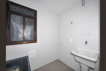 Apartamento à venda com 34m², 1 quarto e 1 vaga Apartamento à venda com 34m², 1 quarto e 1 vagaCozinha e Área de Serviço