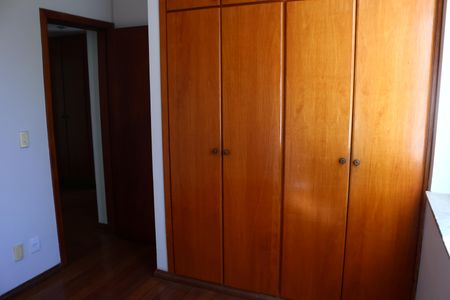 Apartamento para alugar com 120m², 3 quartos e 2 vagasQuarto 3