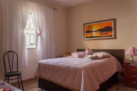 Casa à venda com 150m², 2 quartos e 10 vagas Casa à venda com 150m², 2 quartos e 10 vagasQuarto 1