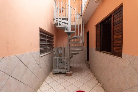Casa à venda com 175m², 3 quartos e 4 vagas Casa à venda com 175m², 3 quartos e 4 vagasÁrea de Serviço 2