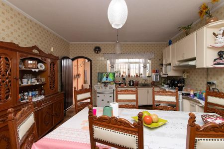 Casa à venda com 175m², 3 quartos e 4 vagas Casa à venda com 175m², 3 quartos e 4 vagasCozinha