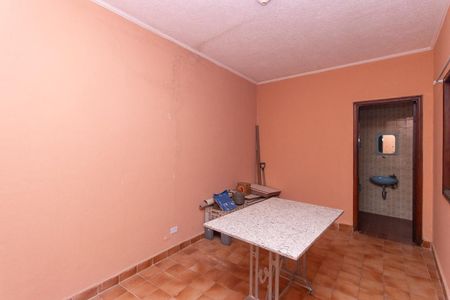 Casa à venda com 175m², 3 quartos e 4 vagas Casa à venda com 175m², 3 quartos e 4 vagasEdícula