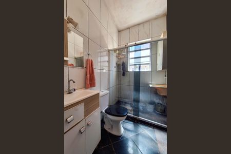 Apartamento à venda com 65m², 2 quartos e sem vaga Apartamento à venda com 65m², 2 quartos e sem vagaBanheiro