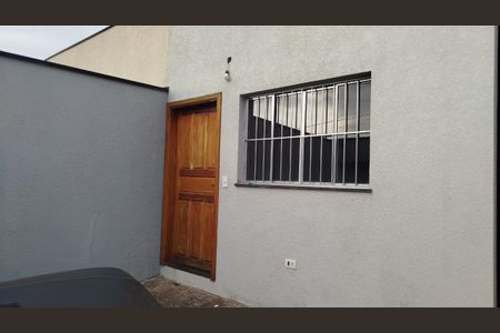 Casa à venda com 82m², 2 quartos e 2 vagas Casa à venda com 82m², 2 quartos e 2 vagasFoto 02