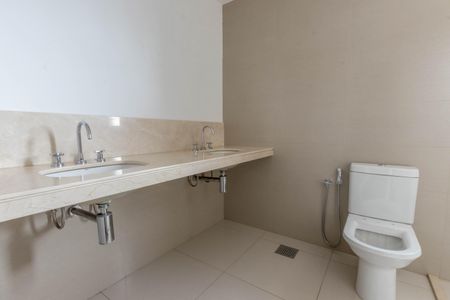 Apartamento à venda com 171m², 4 quartos e 4 vagasBanheiro