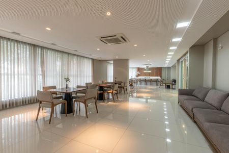 Apartamento à venda com 171m², 4 quartos e 4 vagasÁrea comum - Salão de festas