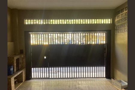 Foto 03 de casa à venda com 2 quartos, 100m² em Vila Tiradentes, São Paulo