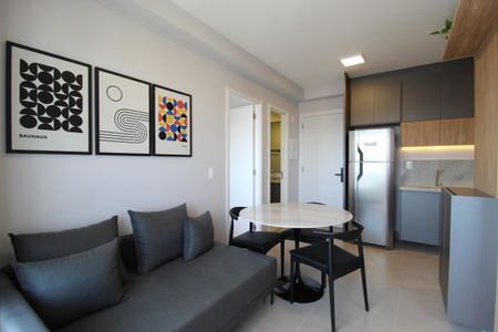 Sala de apartamento para alugar com 2 quartos, 40m² em Vila Nova Conceição, São Paulo