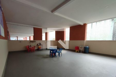 Apartamento à venda com 79m², 2 quartos e 1 vagaÁrea comum