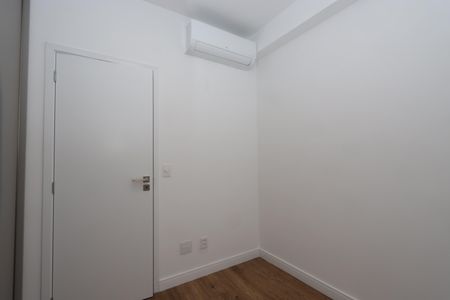 Apartamento para alugar com 77m², 2 quartos e 2 vagasQuarto 