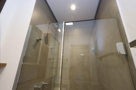 Apartamento para alugar com 77m², 2 quartos e 2 vagasBanheiro da Suíte