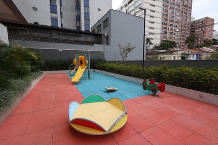 Apartamento para alugar com 77m², 2 quartos e 2 vagasÁrea comum - Playground