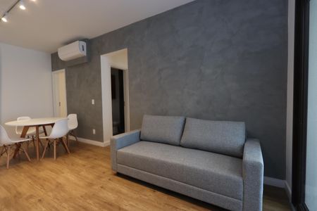 Apartamento para alugar com 77m², 2 quartos e 2 vagasSala