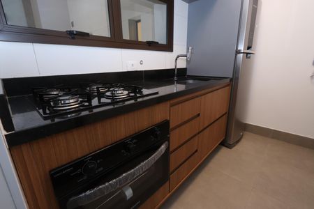 Apartamento para alugar com 77m², 2 quartos e 2 vagasCozinha