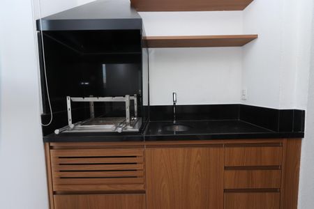 Apartamento para alugar com 77m², 2 quartos e 2 vagasVaranda