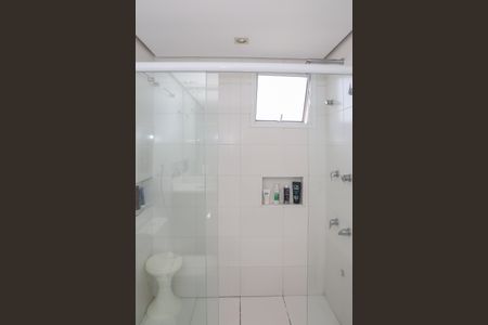 Apartamento à venda com 136m², 3 quartos e 3 vagas Apartamento à venda com 136m², 3 quartos e 3 vagasBanheiro da Suíte 1