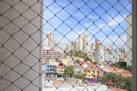 Apartamento à venda com 136m², 3 quartos e 3 vagas Apartamento à venda com 136m², 3 quartos e 3 vagasVista da Suíte 2