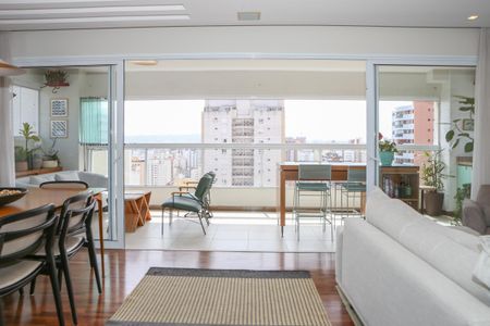 Sala de apartamento para alugar com 3 quartos, 136m² em Pompeia, São Paulo