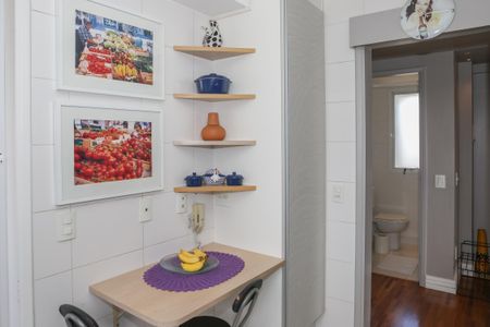 Apartamento à venda com 136m², 3 quartos e 3 vagas Apartamento à venda com 136m², 3 quartos e 3 vagasCozinha