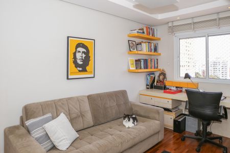 Apartamento à venda com 136m², 3 quartos e 3 vagas Apartamento à venda com 136m², 3 quartos e 3 vagasEscritório