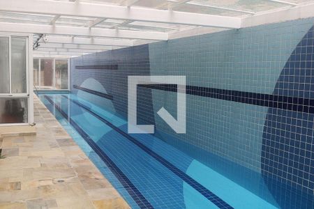 Apartamento à venda com 136m², 3 quartos e 3 vagas Apartamento à venda com 136m², 3 quartos e 3 vagasÁrea comum - Piscina