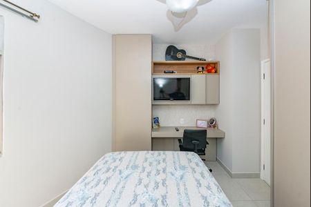 Apartamento à venda com 101m², 3 quartos e 1 vaga Apartamento à venda com 101m², 3 quartos e 1 vagaQuarto 2