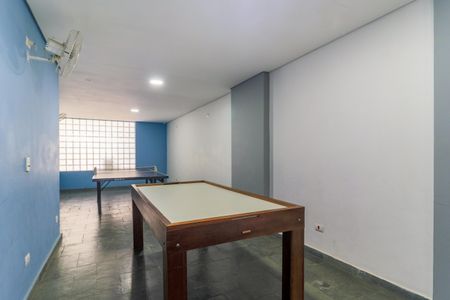 Apartamento à venda com 85m², 2 quartos e 1 vaga Apartamento à venda com 85m², 2 quartos e 1 vagaÁrea comum - Salão de Jogos