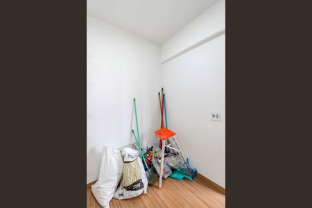 Apartamento à venda com 85m², 2 quartos e 1 vaga Apartamento à venda com 85m², 2 quartos e 1 vagaQuarto de Serviço