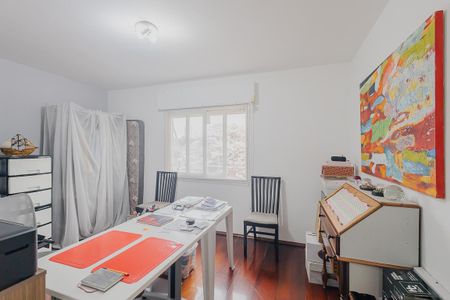 Casa à venda com 158m², 3 quartos e 2 vagasSuíte 1