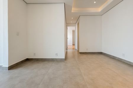 Apartamento para alugar com 72m², 2 quartos e 1 vaga Apartamento para alugar com 72m², 2 quartos e 1 vagaSala