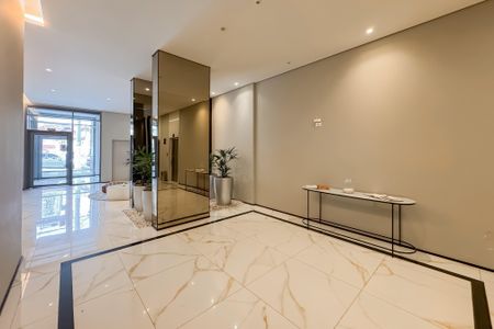 Apartamento para alugar com 72m², 2 quartos e 1 vaga Apartamento para alugar com 72m², 2 quartos e 1 vagaHall social