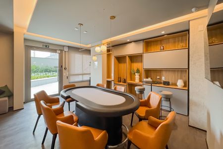 Apartamento para alugar com 72m², 2 quartos e 1 vaga Apartamento para alugar com 72m², 2 quartos e 1 vagaSalão de jogos