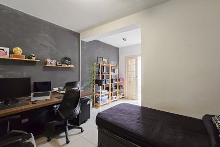 Casa à venda com 165m², 3 quartos e 1 vagaSuíte 1