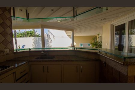 Casa de condomínio à venda com 600m², 4 quartos e 4 vagas Casa de condomínio à venda com 600m², 4 quartos e 4 vagasÁrea Gourmet