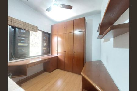 Casa à venda com 314m², 4 quartos e 4 vagas Casa à venda com 314m², 4 quartos e 4 vagasFoto 14