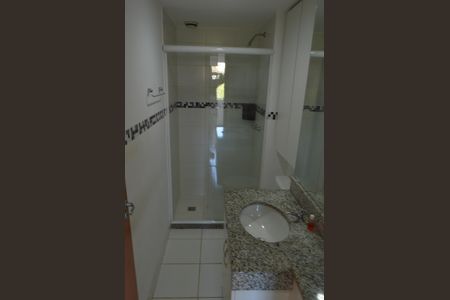 Apartamento à venda com 62m², 2 quartos e 1 vaga Apartamento à venda com 62m², 2 quartos e 1 vagaBanheiro Social