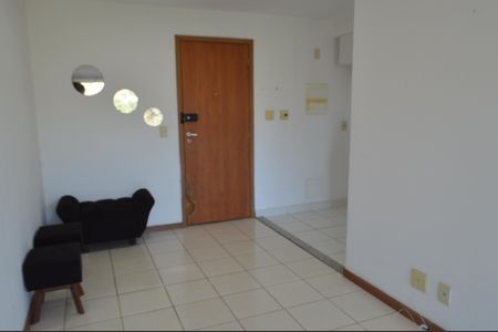 Apartamento à venda com 62m², 2 quartos e 1 vaga Apartamento à venda com 62m², 2 quartos e 1 vagaSala