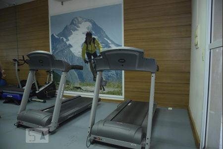 Apartamento à venda com 62m², 2 quartos e 1 vaga Apartamento à venda com 62m², 2 quartos e 1 vagaÁrea comum - Academia