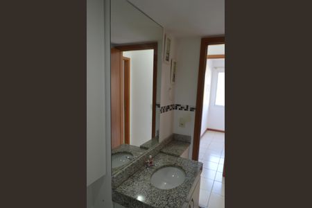 Apartamento à venda com 62m², 2 quartos e 1 vaga Apartamento à venda com 62m², 2 quartos e 1 vagaBanheiro Social