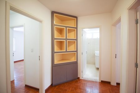 Corredor de apartamento para alugar com 3 quartos, 160m² em Itaim Bibi, São Paulo