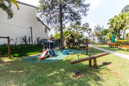 Casa de condomínio à venda com 176m², 3 quartos e 2 vagas Casa de condomínio à venda com 176m², 3 quartos e 2 vagasÁrea comum - Playground