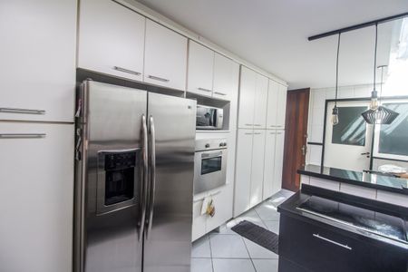 Casa de condomínio à venda com 176m², 3 quartos e 2 vagas Casa de condomínio à venda com 176m², 3 quartos e 2 vagasCozinha