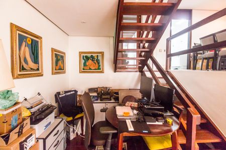 Casa de condomínio à venda com 176m², 3 quartos e 2 vagas Casa de condomínio à venda com 176m², 3 quartos e 2 vagasSala