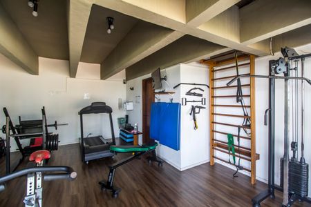 Casa de condomínio à venda com 176m², 3 quartos e 2 vagas Casa de condomínio à venda com 176m², 3 quartos e 2 vagasAcademia