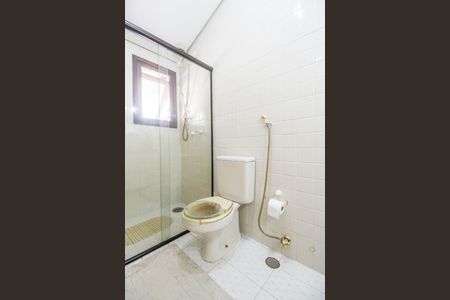 Casa de condomínio à venda com 176m², 3 quartos e 2 vagas Casa de condomínio à venda com 176m², 3 quartos e 2 vagasBanheiro da Suíte