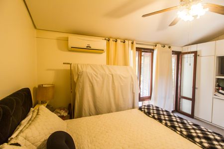 Casa de condomínio à venda com 176m², 3 quartos e 2 vagas Casa de condomínio à venda com 176m², 3 quartos e 2 vagasSuíte