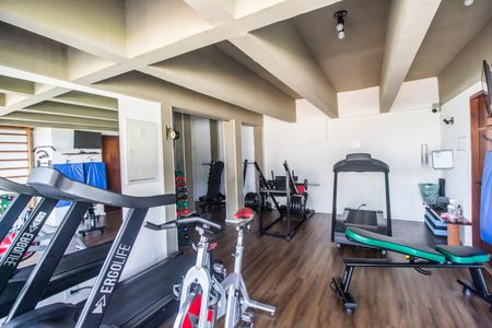 Casa de condomínio à venda com 176m², 3 quartos e 2 vagas Casa de condomínio à venda com 176m², 3 quartos e 2 vagasAcademia