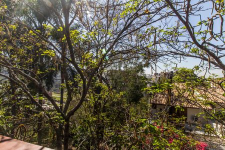 Casa de condomínio à venda com 176m², 3 quartos e 2 vagas Casa de condomínio à venda com 176m², 3 quartos e 2 vagasÁrea Externa