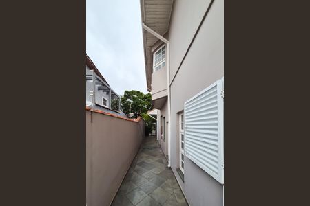 Casa à venda com 282m², 3 quartos e 5 vagas Casa à venda com 282m², 3 quartos e 5 vagasCorredor